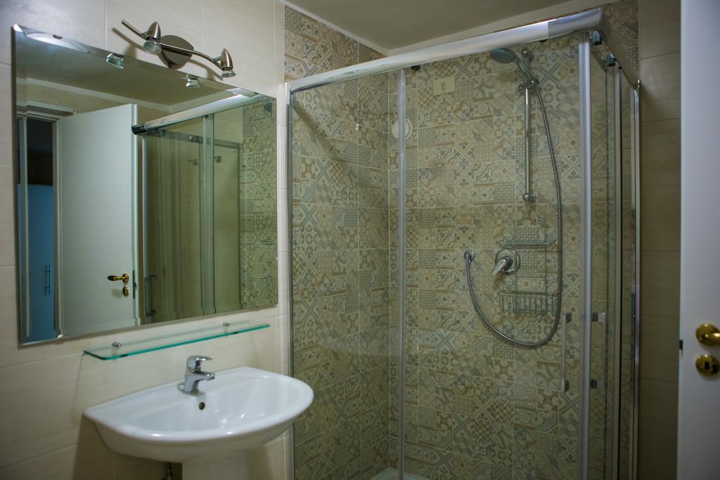 B&B Palazzo Ruffo Di Bagnara Nápoles Exterior foto